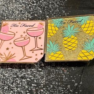 Too faced blush/highlighter bundle